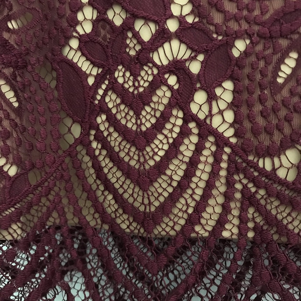 NWOT Express lace crop top - Picture 6 of 8